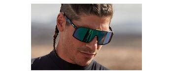 Oakley Sutro ΟΟ9406-01
